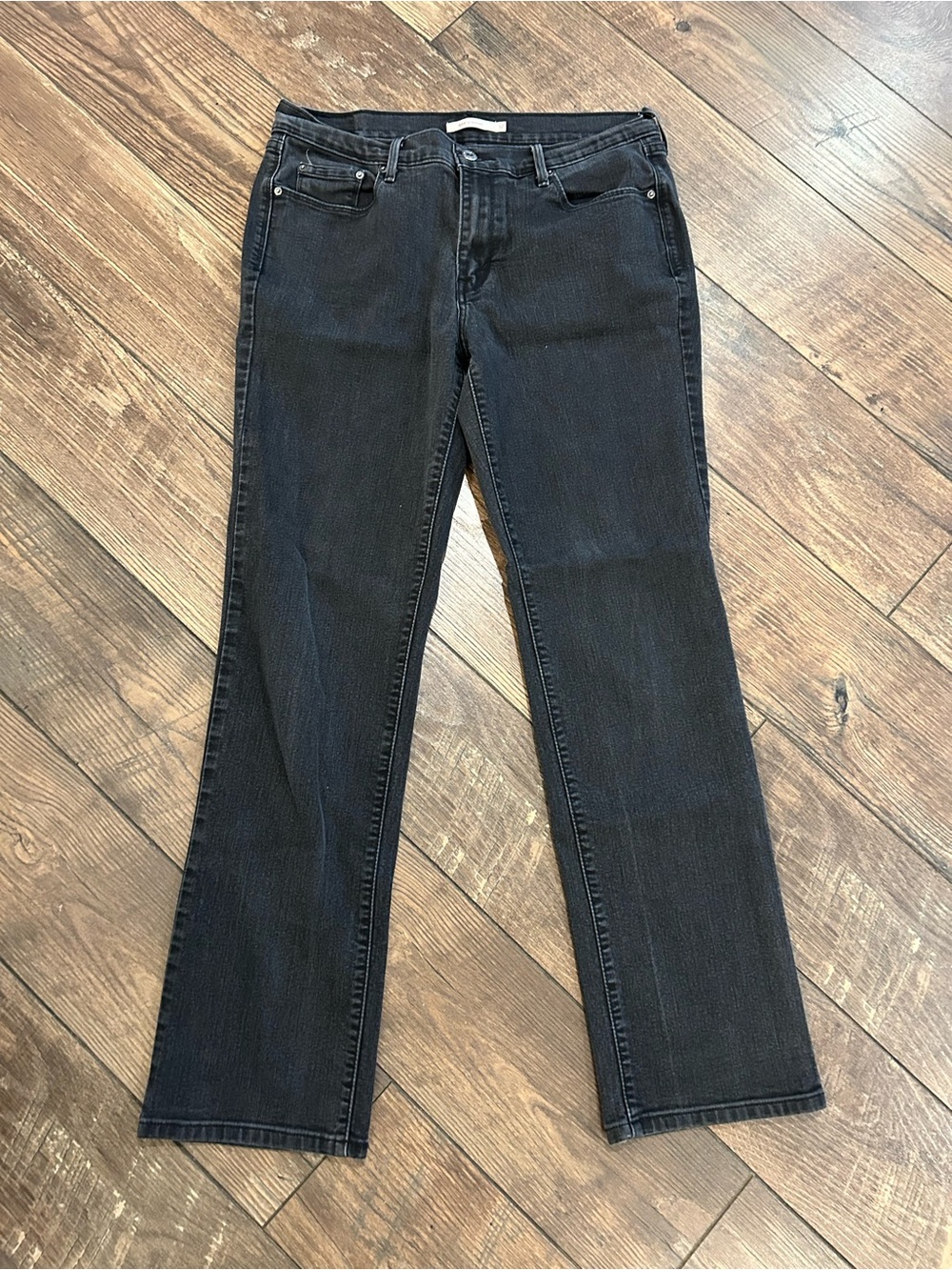 Levi's 505 Black Straight-Leg Women's Jeans